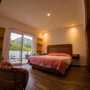 Habitación con Cama King